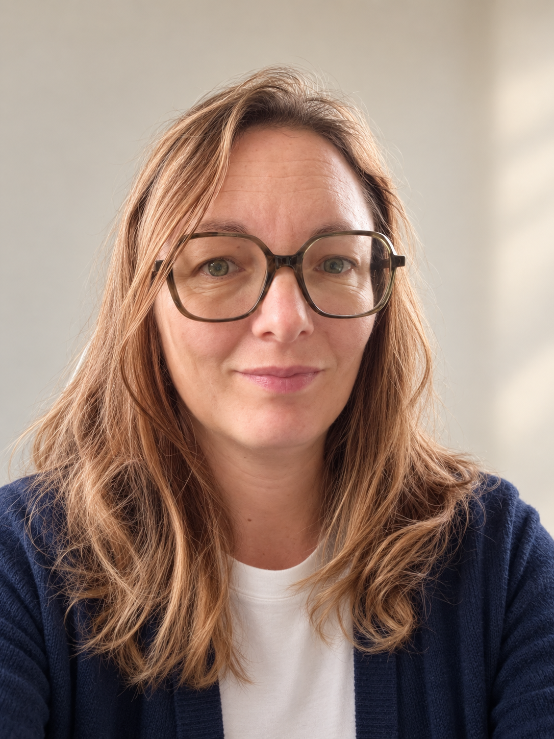 Raphaëlle Desrumaux, rédactrice web et copywriter spécialisée petite enfance et parentalité
